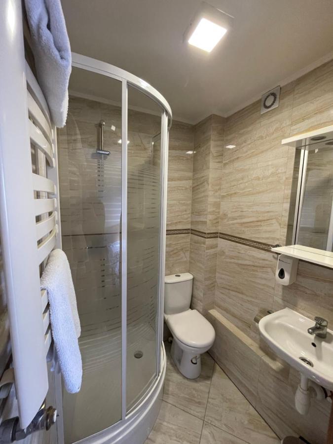 Hotelik Gold Raszyn Exterior foto