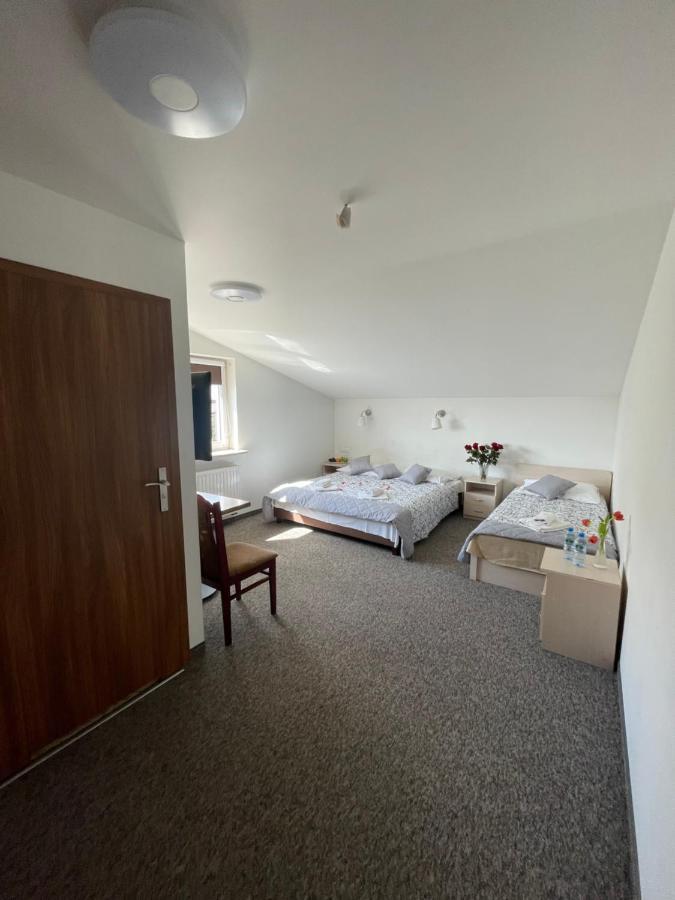 Hotelik Gold Raszyn Exterior foto