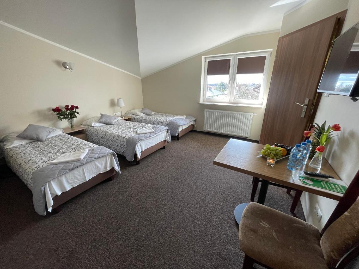 Hotelik Gold Raszyn Exterior foto
